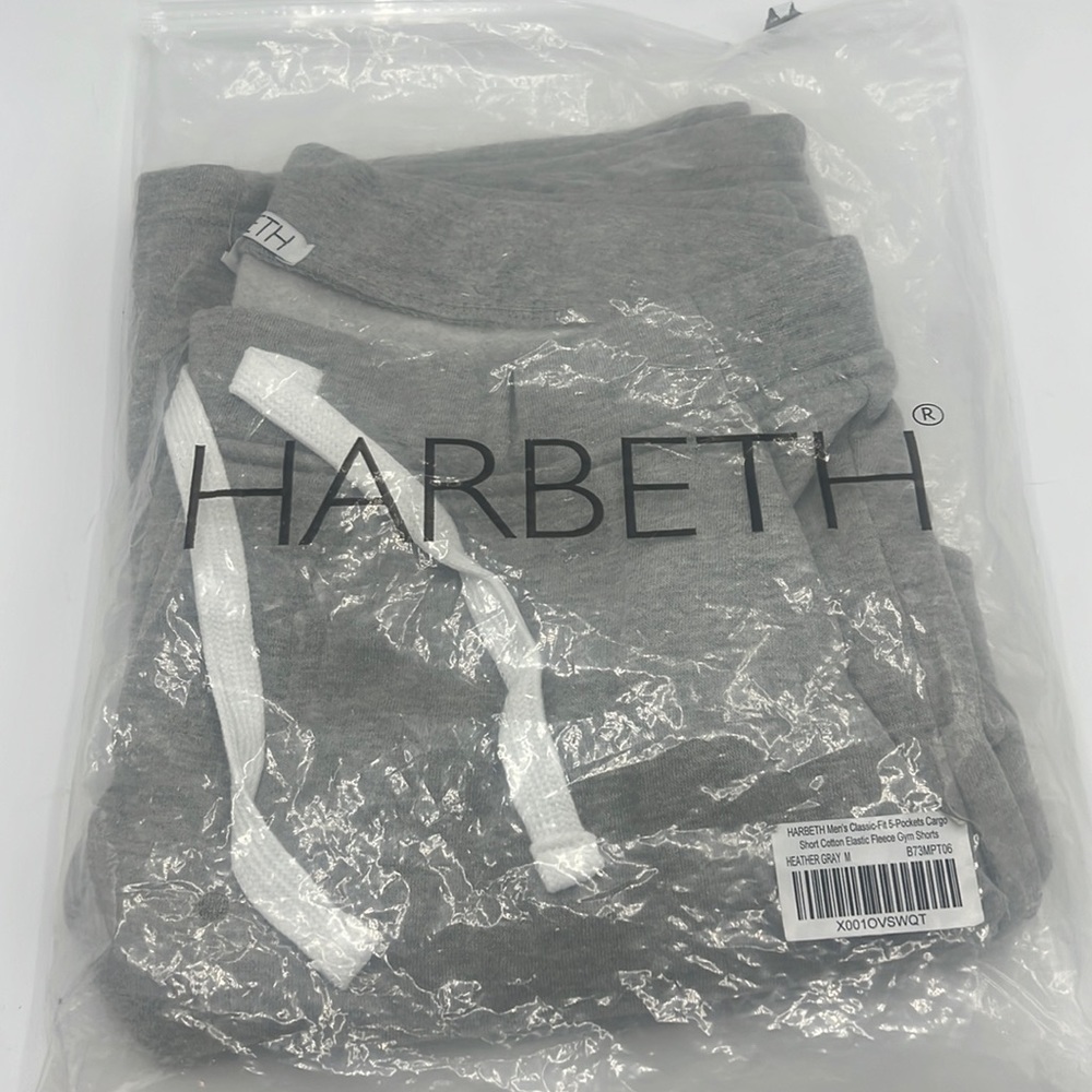 NWT Men's Medium Gray Classic Fit 5-pockets Cargo short